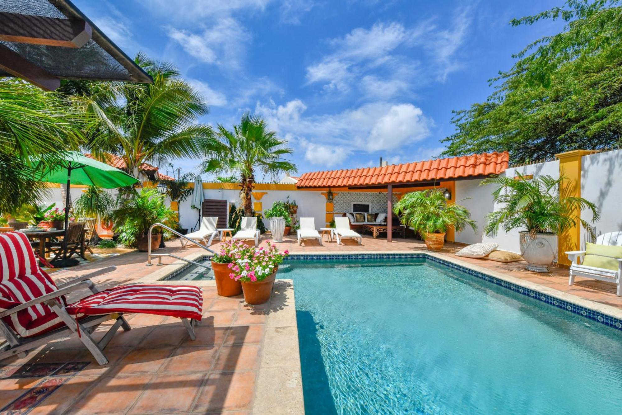 Brisas Studio Apartments (Adults Only) Palm Beach Exterior photo