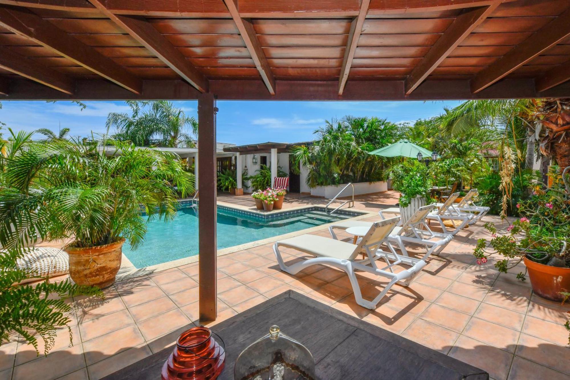 Brisas Studio Apartments (Adults Only) Palm Beach Exterior photo