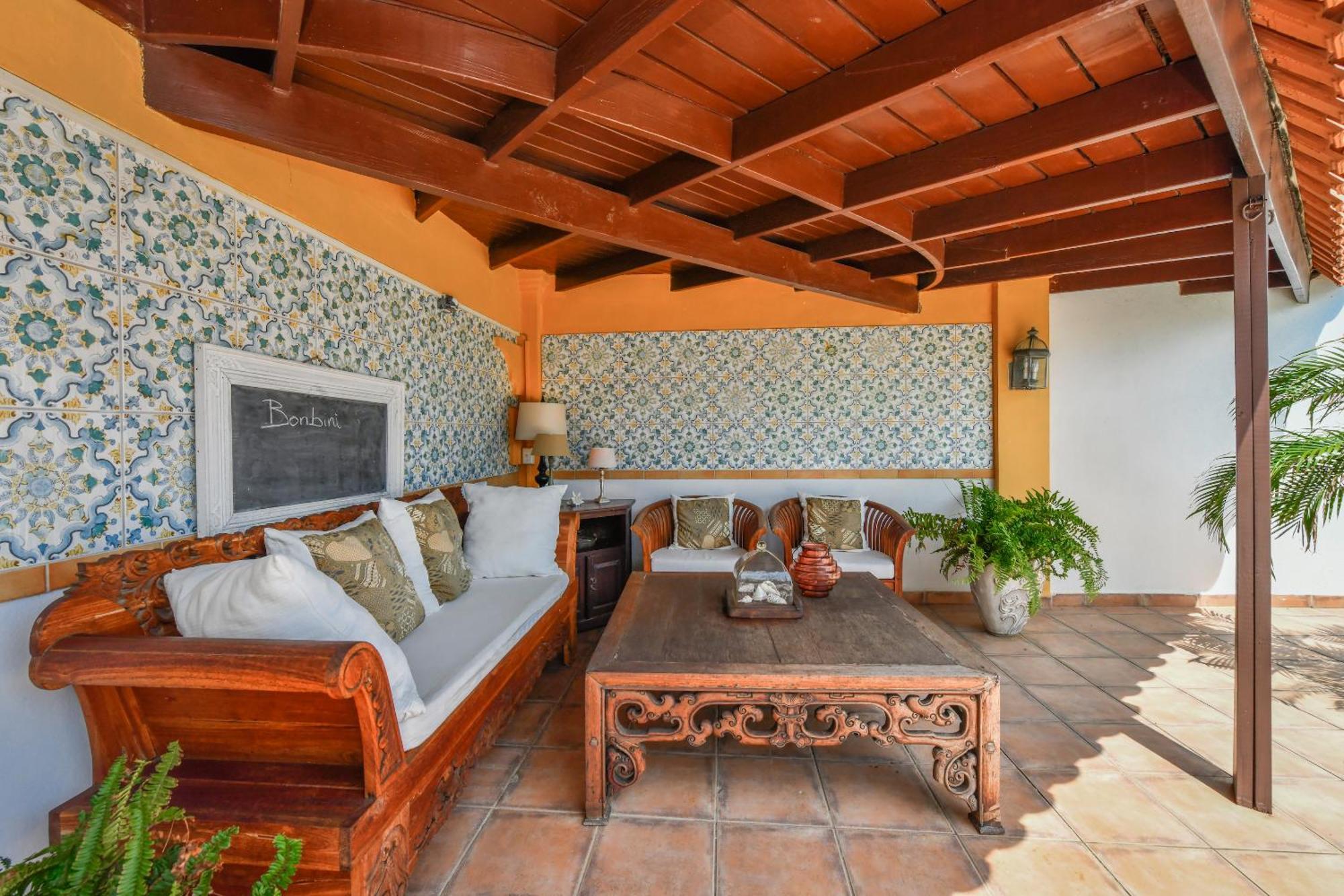 Brisas Studio Apartments (Adults Only) Palm Beach Exterior photo