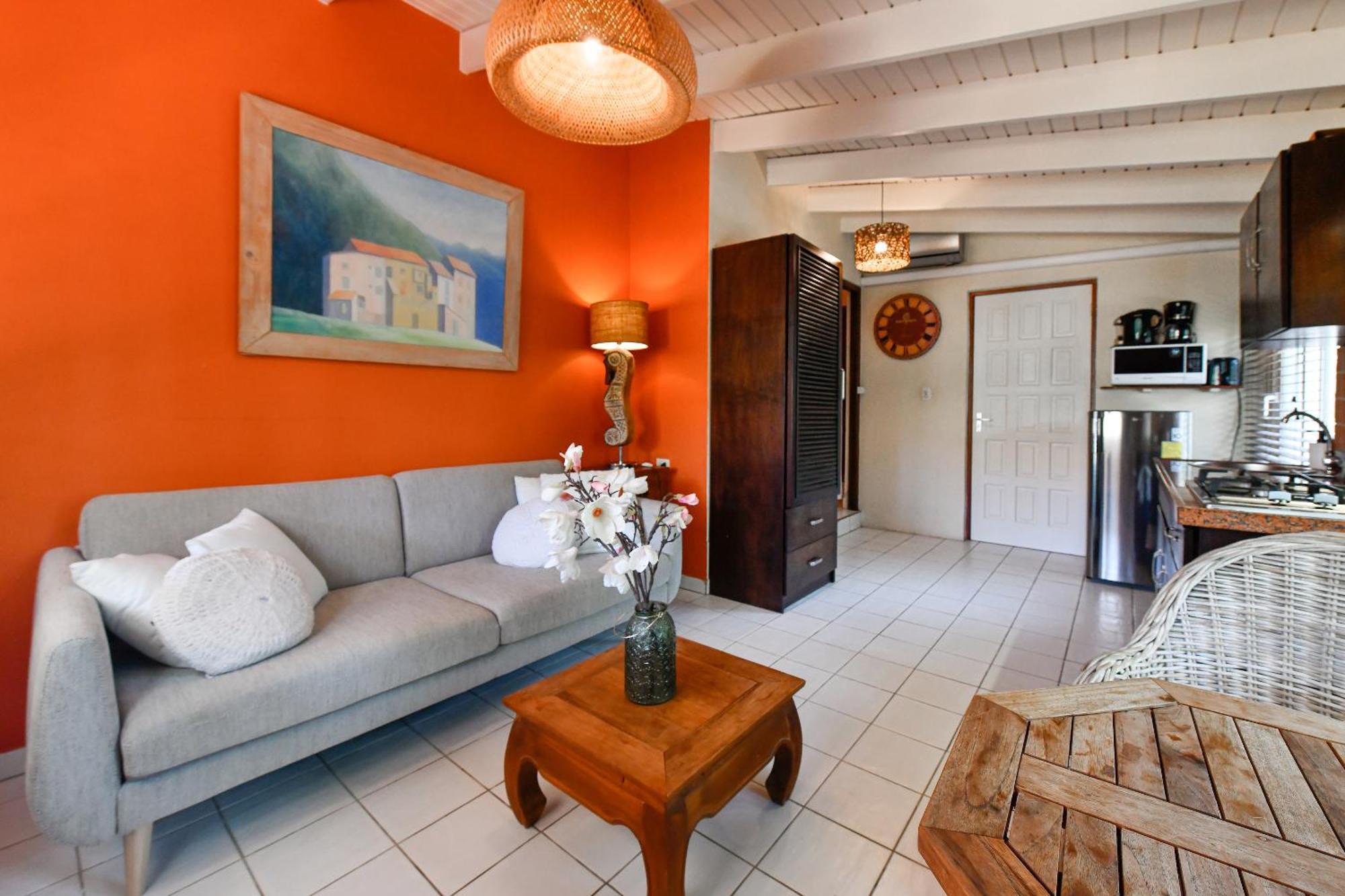 Brisas Studio Apartments (Adults Only) Palm Beach Exterior photo